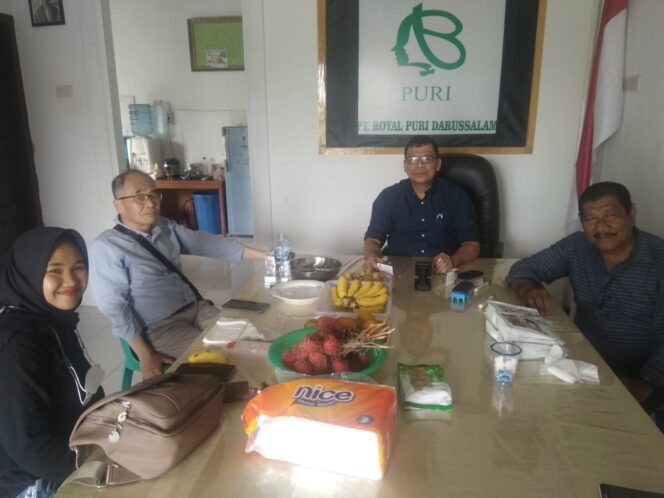 
 Para tamu kehormatan Pemda Simeulue dari PT. Royal Puri Darussalam dan TODOMIO. Co. Ltd Korea Selatan, yang dijadwalkan besok (Senin, 24/10/2022) tiba di Simeulue. Kedatangan para tamu istimewa ini guna menjajaki rencana kerjasama Pembangunan Listrik Tenaga Surya (PLTS). Foto/dok Kominsa Simeulue For Gumpalannews.com